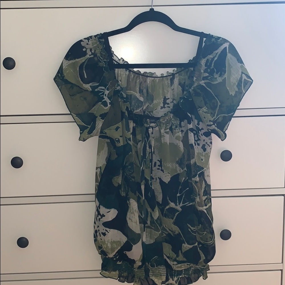 Green blouse